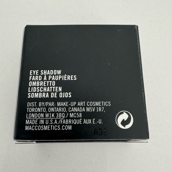 MAC Cosmetics Lotusland eyeshadow - Picture 3 of 3